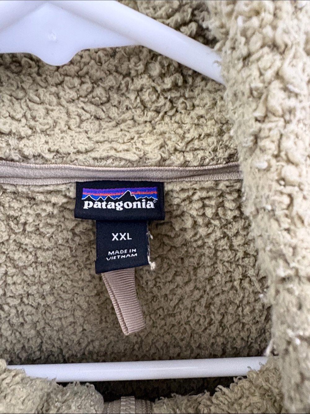 Patagonia Womens Los Gatos Fuzzy 1/4 Zip Oatmeal Tan Fleece Pullover - Picture 4 of 6